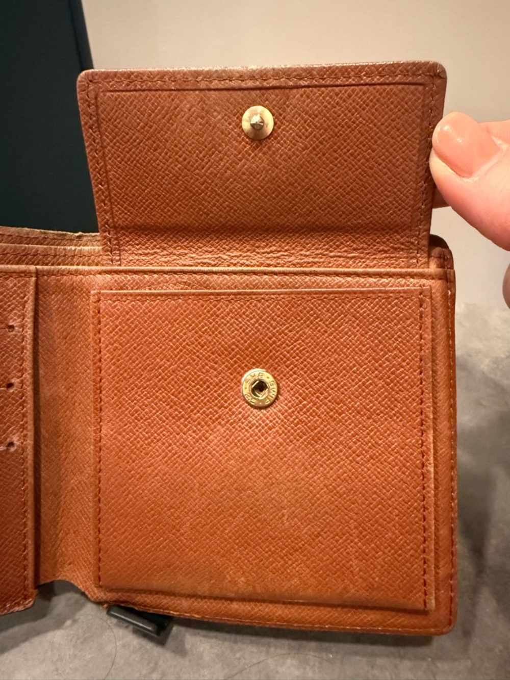 Louis Vuitton w COA Vintage Monogram Marco bifold wallet - Picture 7 of 10